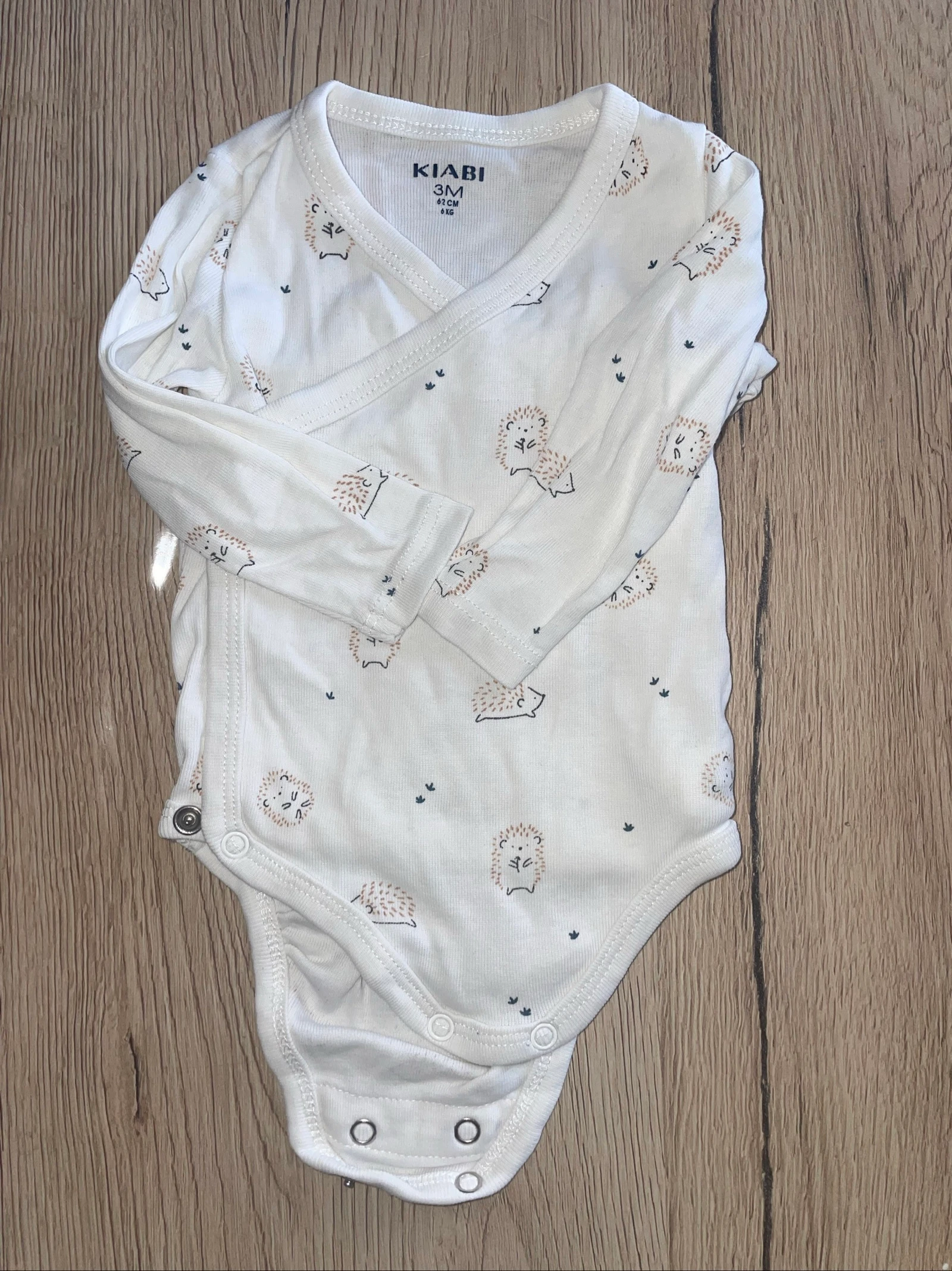 Lote de 3 bodies de manga larga 3 meses 62 cm Kiabi – photo 5